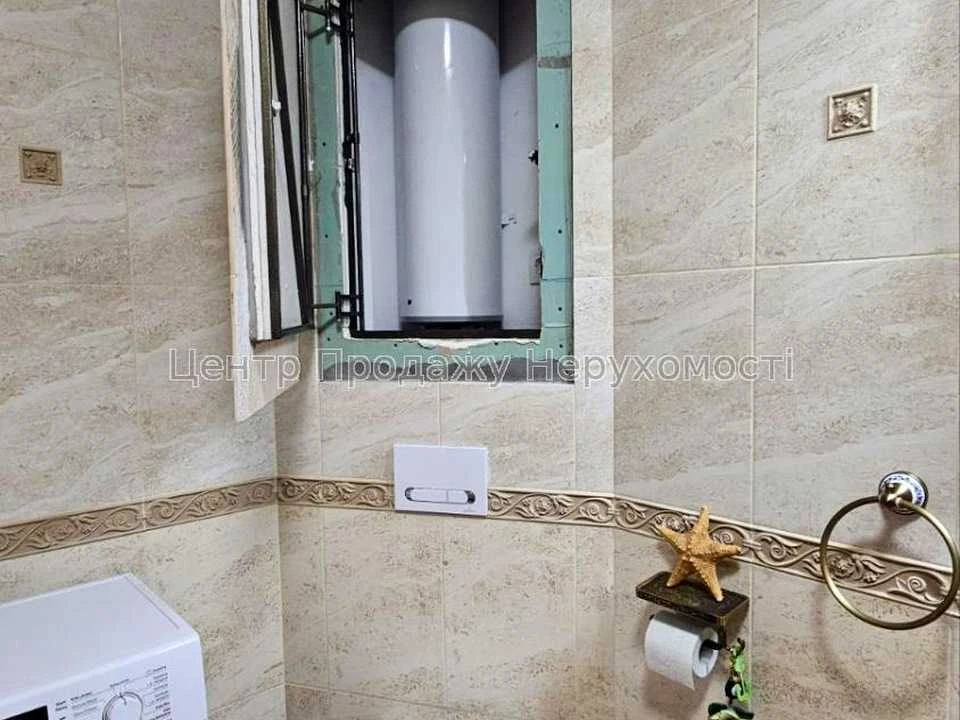 Apartment. Kharkiv, Peremohy Avenue.