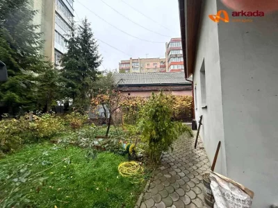 Будинок. Івано-Франківськ, Ольги Кисілевської вул.