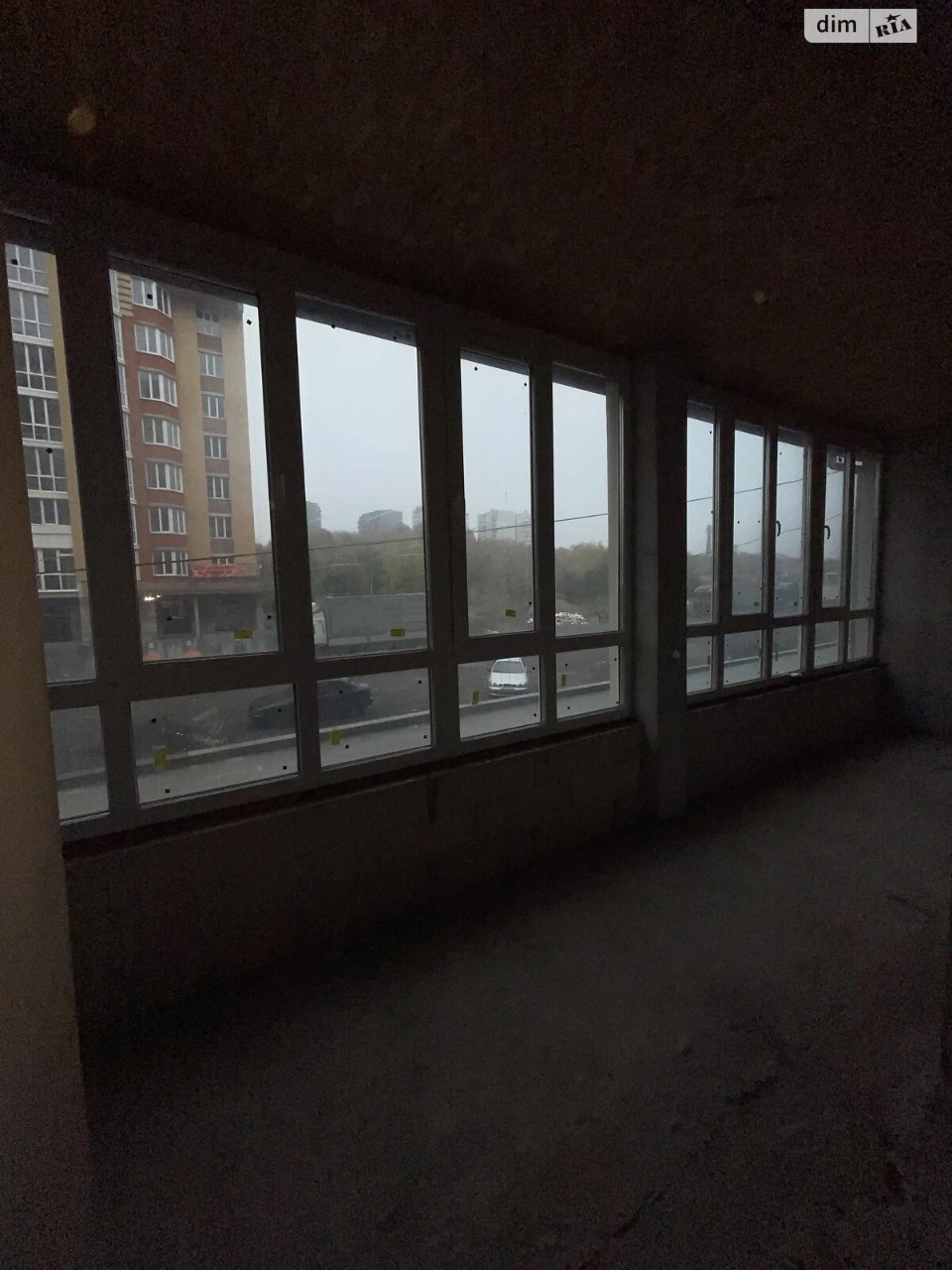 Продаж Квартира Виставка