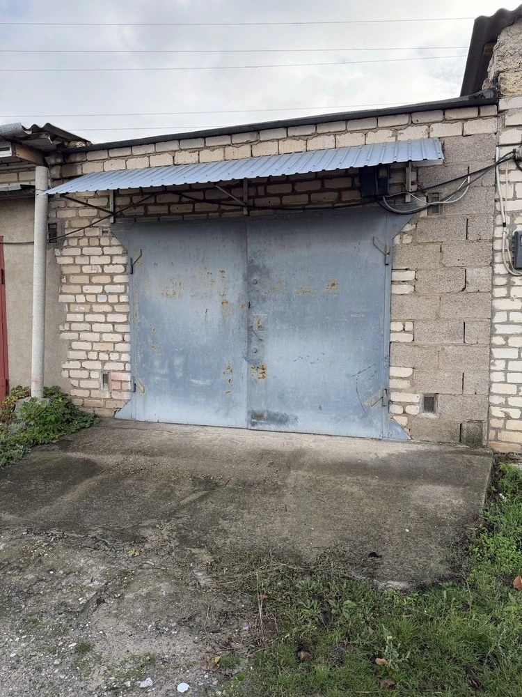 Гараж на две машини Зольний Намыв