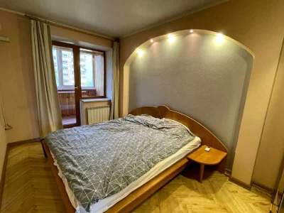 Квартира. Київ, Вереснева вул.