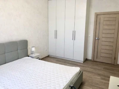 Квартира. Київ, Осокорська вул.