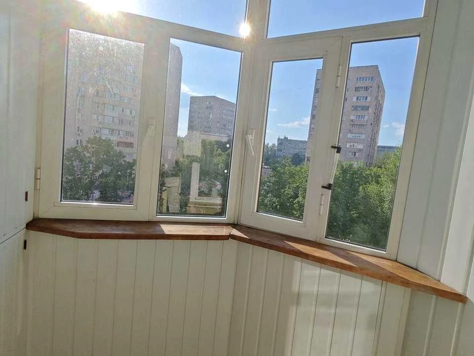 Квартира. Київ, Леся Курбаса просп.