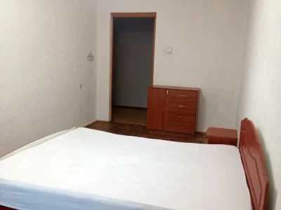 Квартира. Київ, Старонаводницька вул.