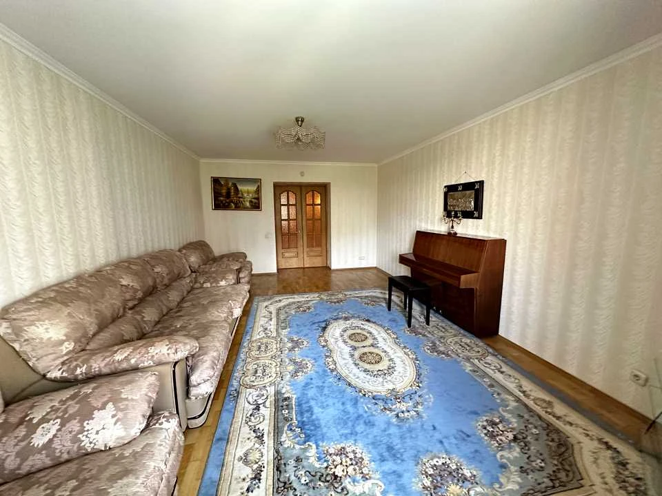 Квартира. Київ, Урлівська вул.