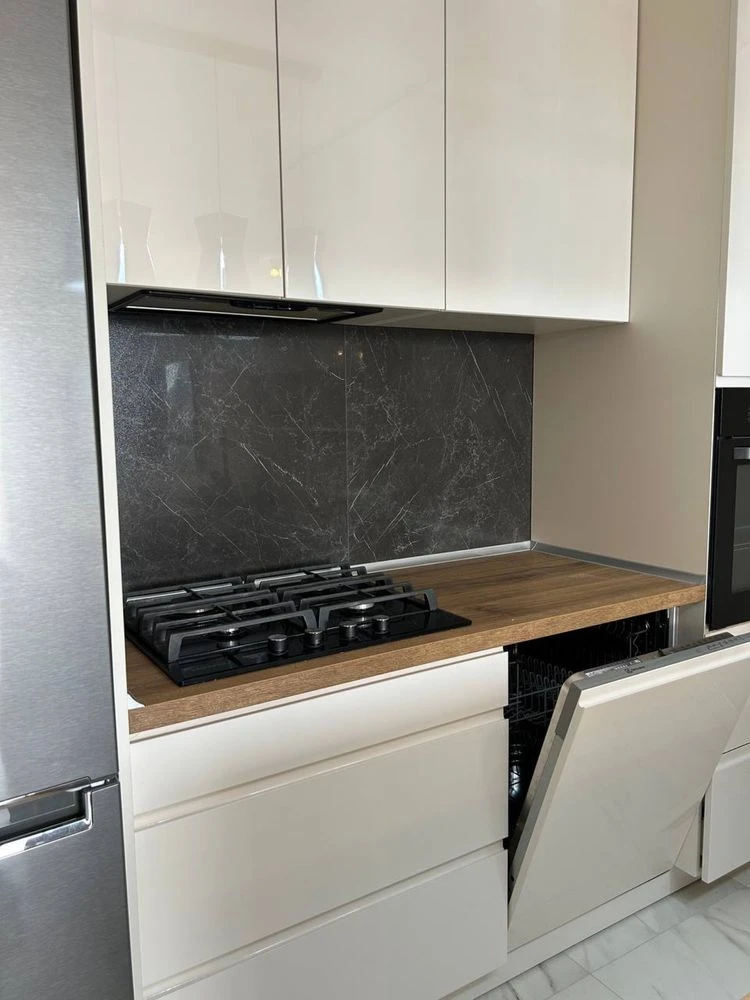 Продаж 1 кімната квартира  Кульпарківська ЖК Місто Трав 8/10