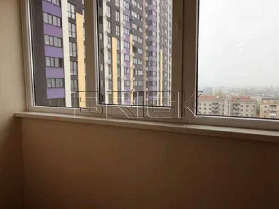 Квартира. Київ, Повітряних Сил просп.