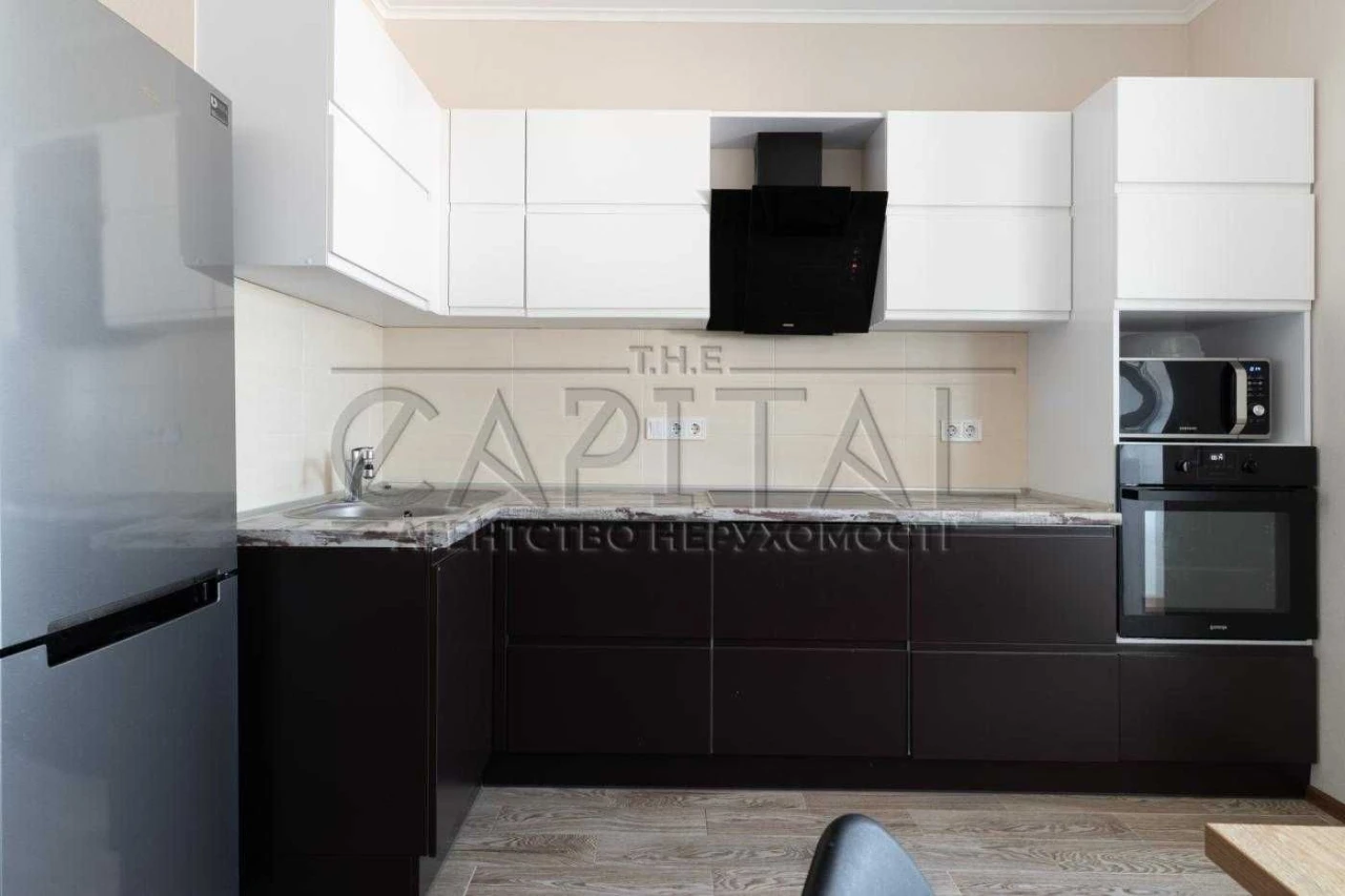 ТЕРМІНОВИЙ продаж квартири 42 м² в ЖК Традиція на вул. Олени