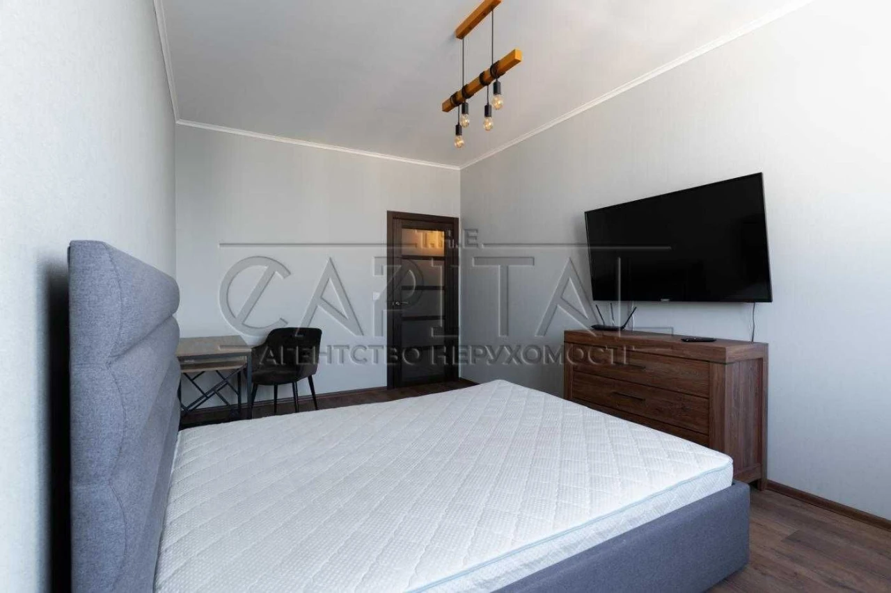 ТЕРМІНОВИЙ продаж квартири 42 м² в ЖК Традиція на вул. Олени