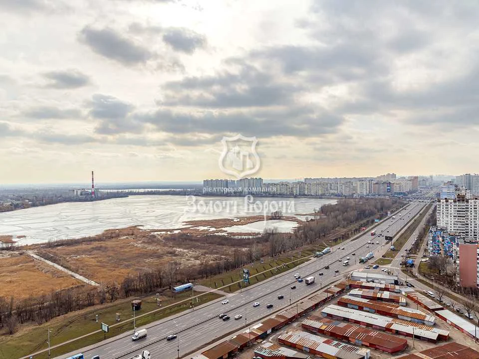Квартира. Київ, Кам'янська вул.