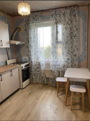 Продаж 2-к квартири Калиновського Кастуся (Астраханська), 25