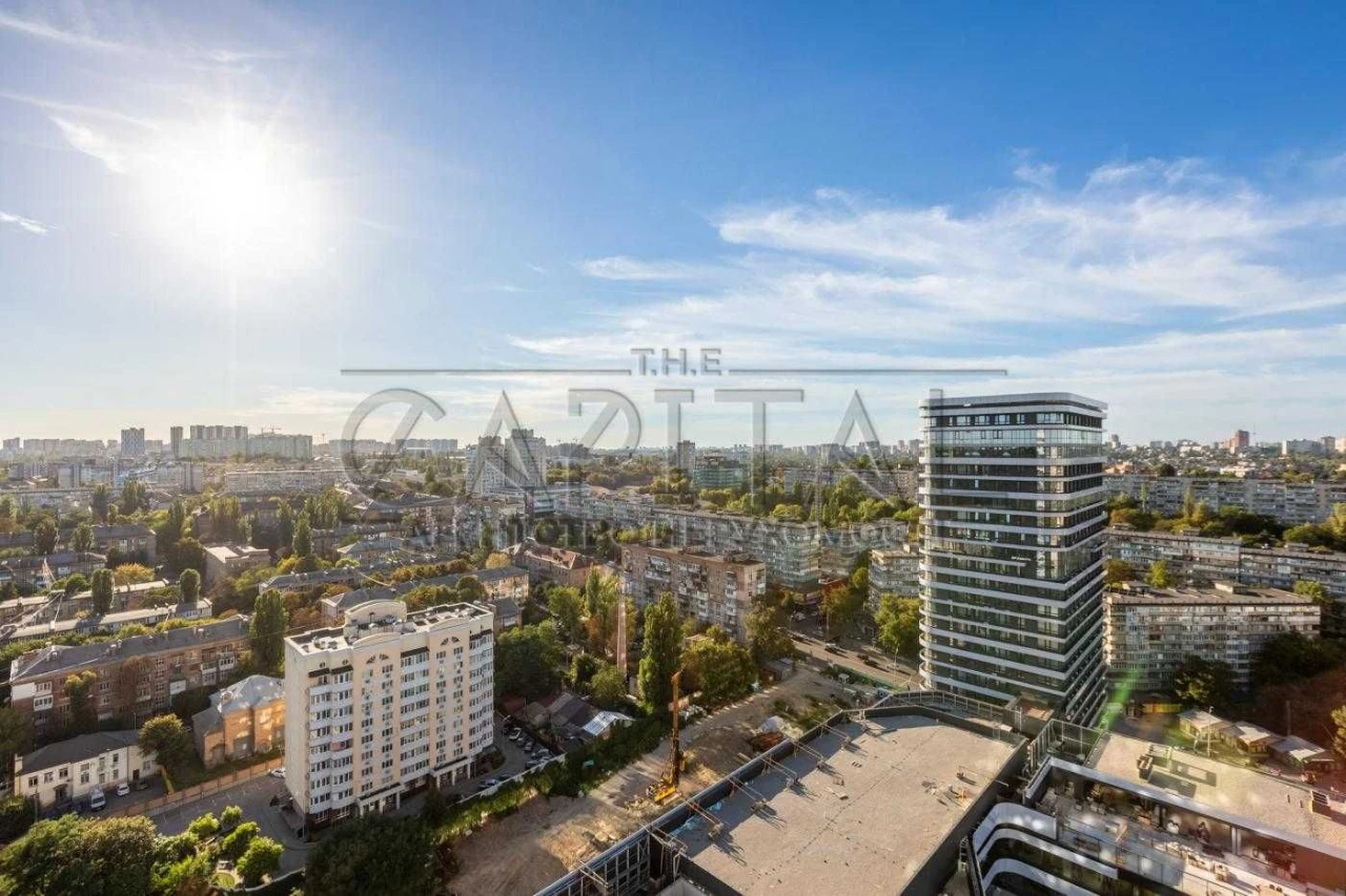 Продаж видової квартири з 2 спальнями на 23-му поверсі | ЖК