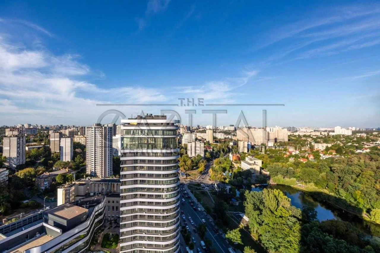 Продаж видової квартири з 2 спальнями на 23-му поверсі | ЖК