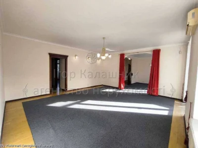 Продам 6-к квартиру Київ, Печерський, Хрещатик вул, 21