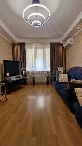 Героев Днепра Набережная Продам 3к квартиру ремонт Ивасюка М