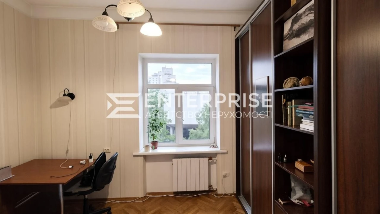 Продаж 2к квартири  вул. Ак. Ромоданова, Татарка Шевченківсь