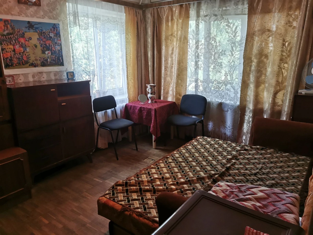 Продам двух кімнатну квартиру у  Дніпровському р-ні