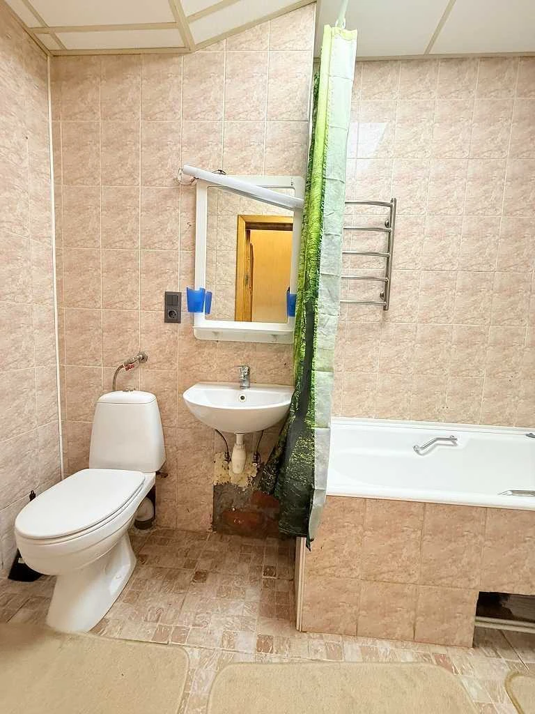 Продам двокімнатну квартиру (43 м²) у Києві, Солом' янський
