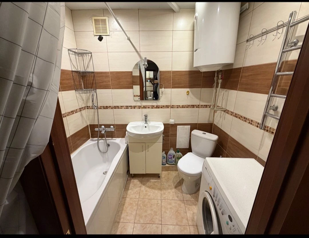 Продам 1 комн квартиру бульвар Славы ЖМ Победа