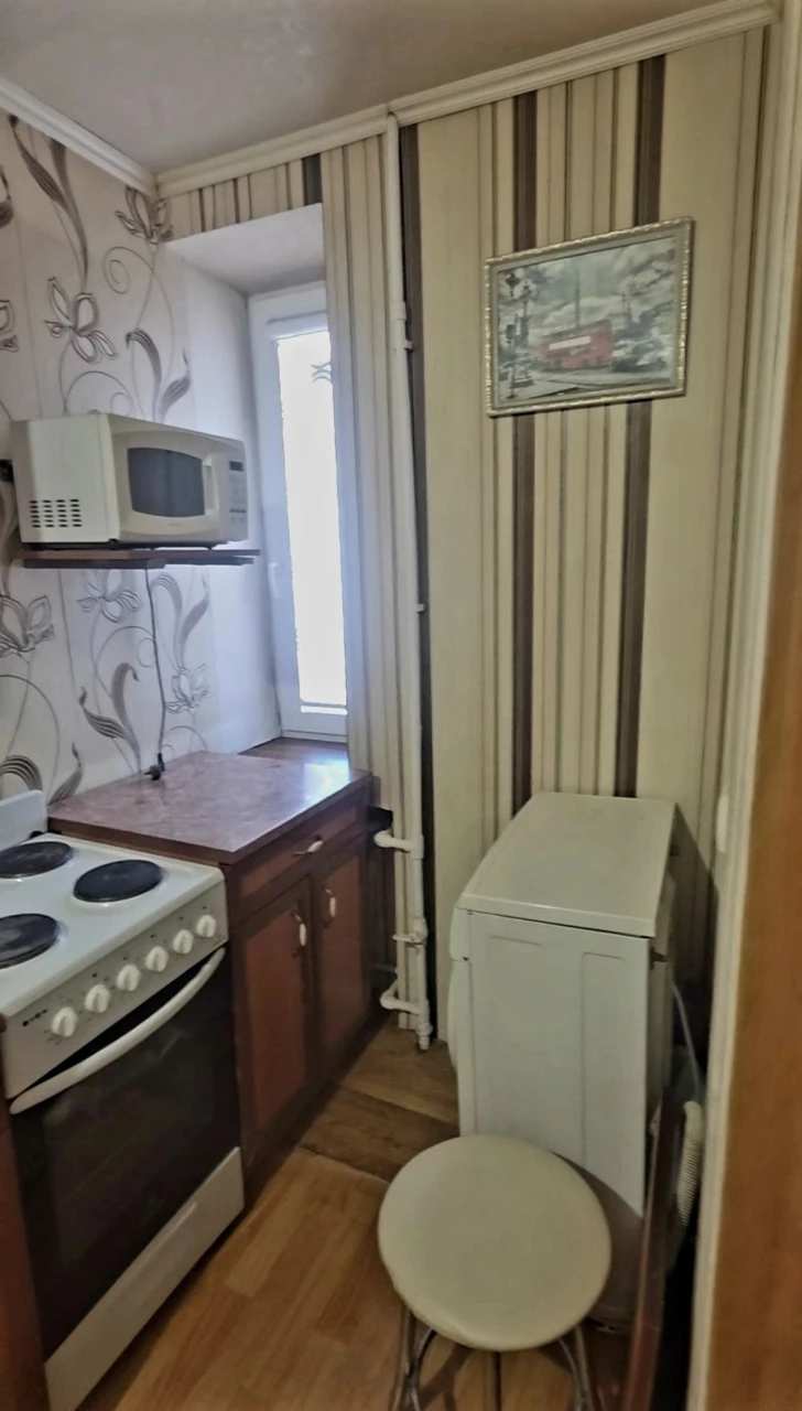 Продам квартиру малогабаритка Салтовка 626мн