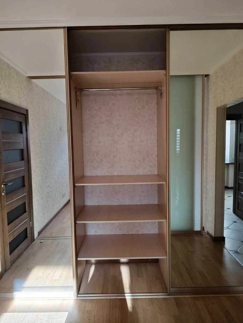 Продажа 2-комнатной квартиры ул Тринклера Центр Сумская