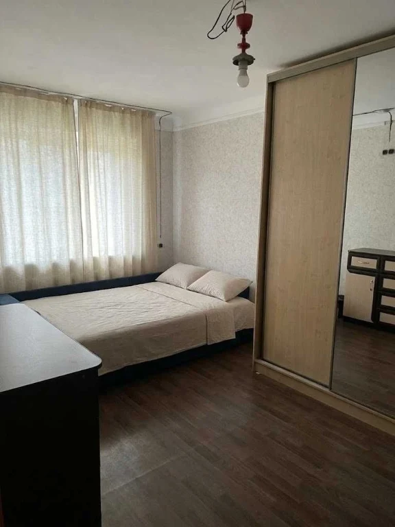 Продам 2 к кв Баварія (Бавария)