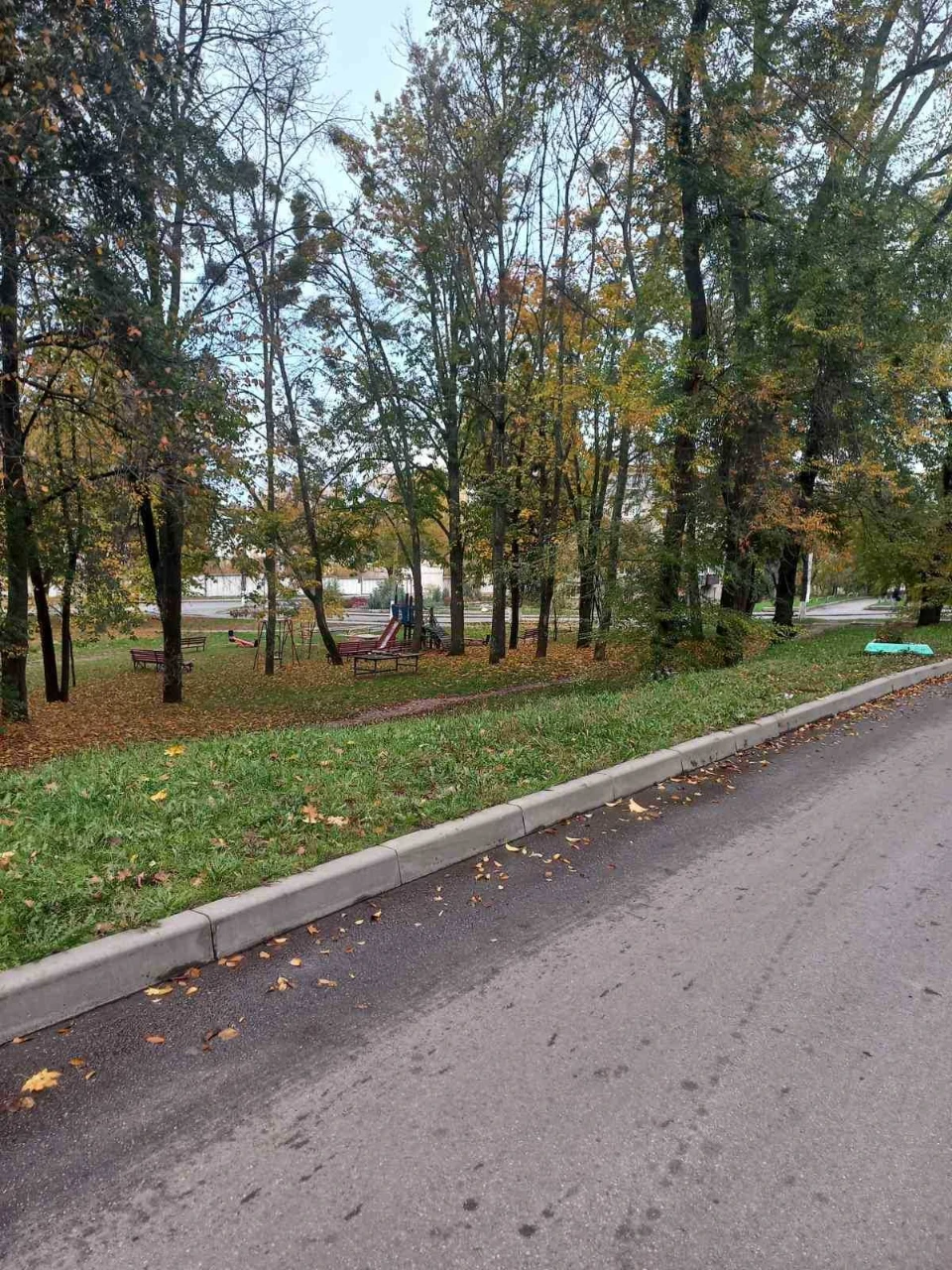 Продам 2 к кв Баварія (Бавария)