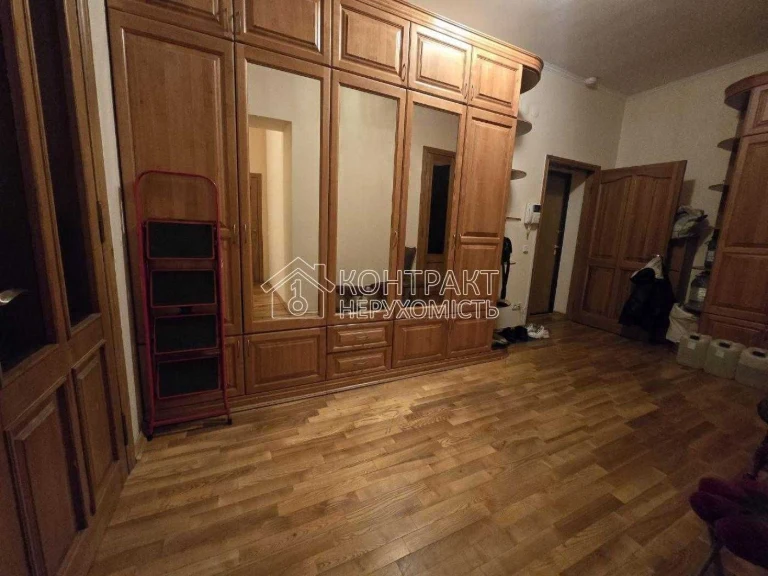 Продажа 3кім.кв Центр, Г.Сковороди, метро Ярослава Мудрого
