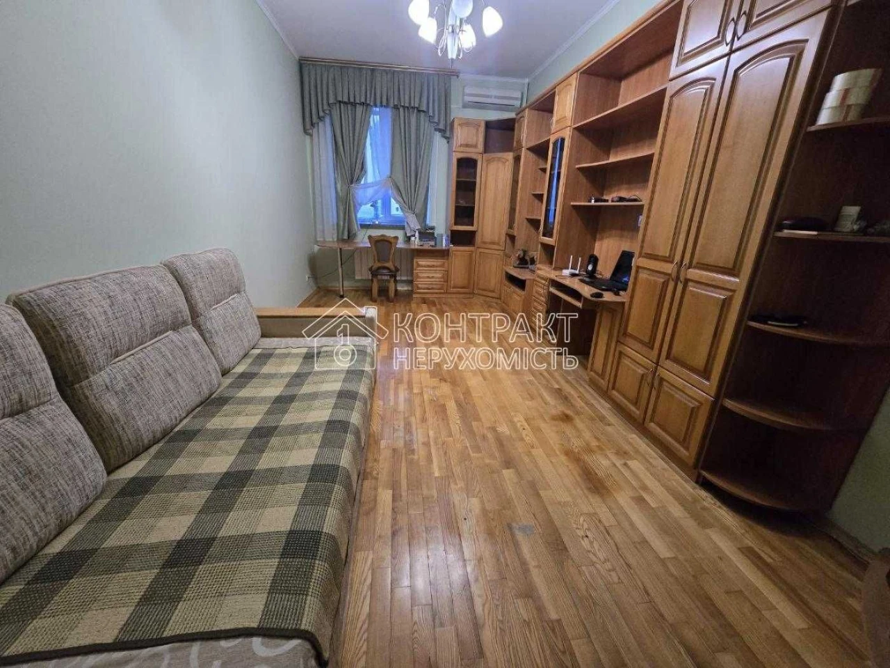 Продажа 3кім.кв Центр, Г.Сковороди, метро Ярослава Мудрого