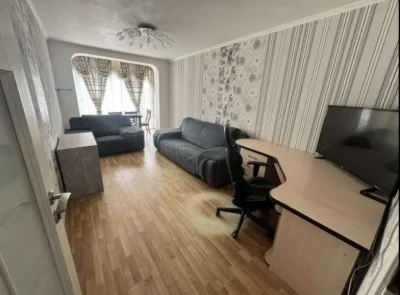 Продам 3 комнатную квартиру 63м2 Салтовка  ,отличный ремонт