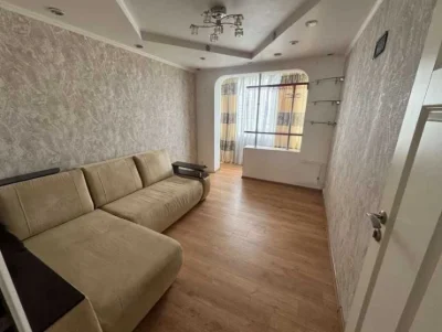 Продам 3 комнатную квартиру 63м2 Салтовка  ,отличный ремонт