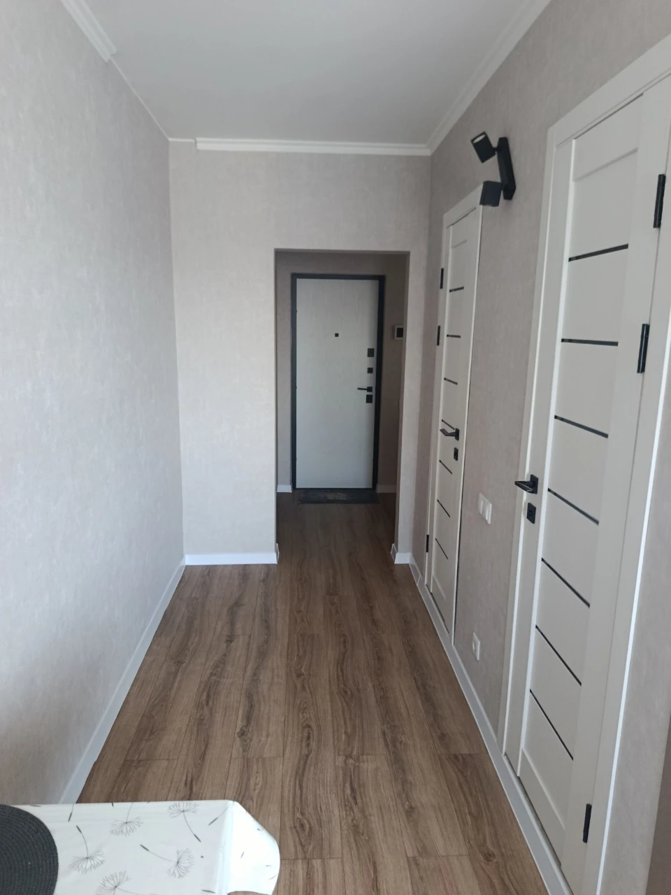 Продаж 1 кімнат квартири