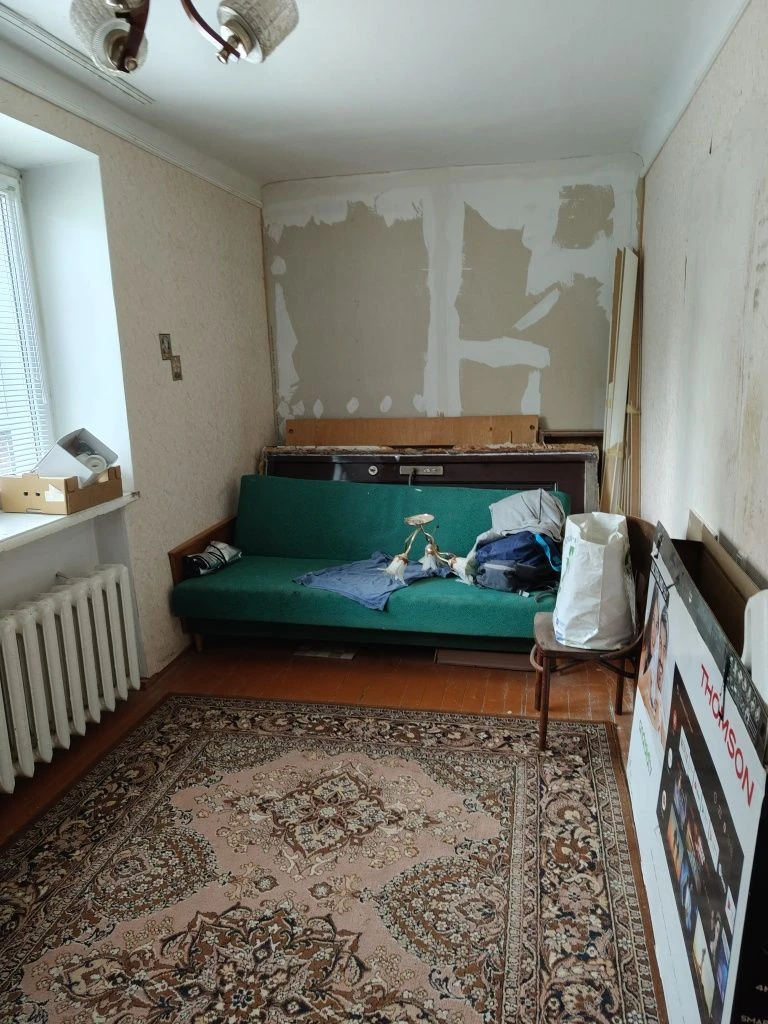 Продам двокімнатну квартиру