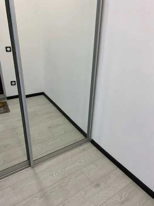 продаж 1 кімнатної квартири, Центр .вул. Нова 31
