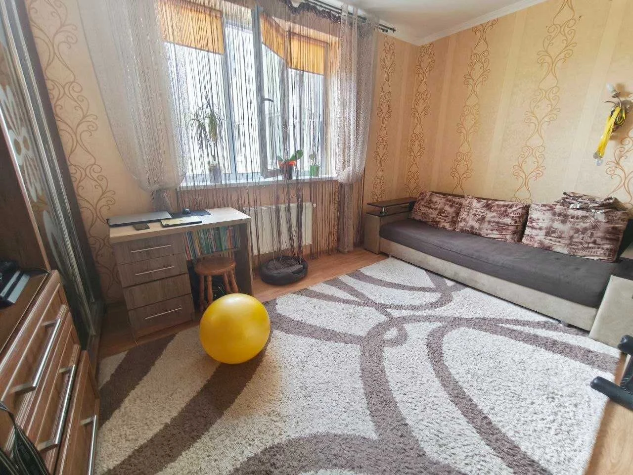 Продаж 2кім квартири у Винниках вул Івасюка