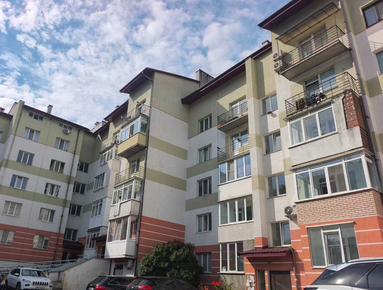 Продаж 2кім квартири у Винниках вул Івасюка