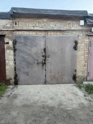 Продам гараж кооператив Кубанськ 18 м² з орендарем, погребом