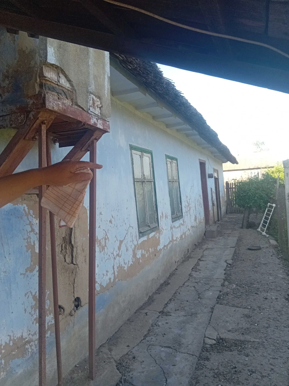 Продам дом по центральной улице