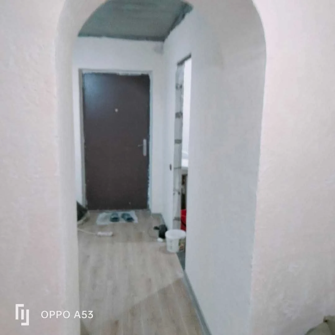 Продам часть дома с своим двориком в самом центре Беляевки