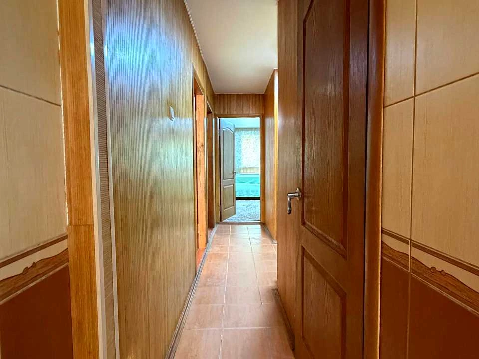 Apartment. Kharkiv, Traktorostudivnyky Ave.
