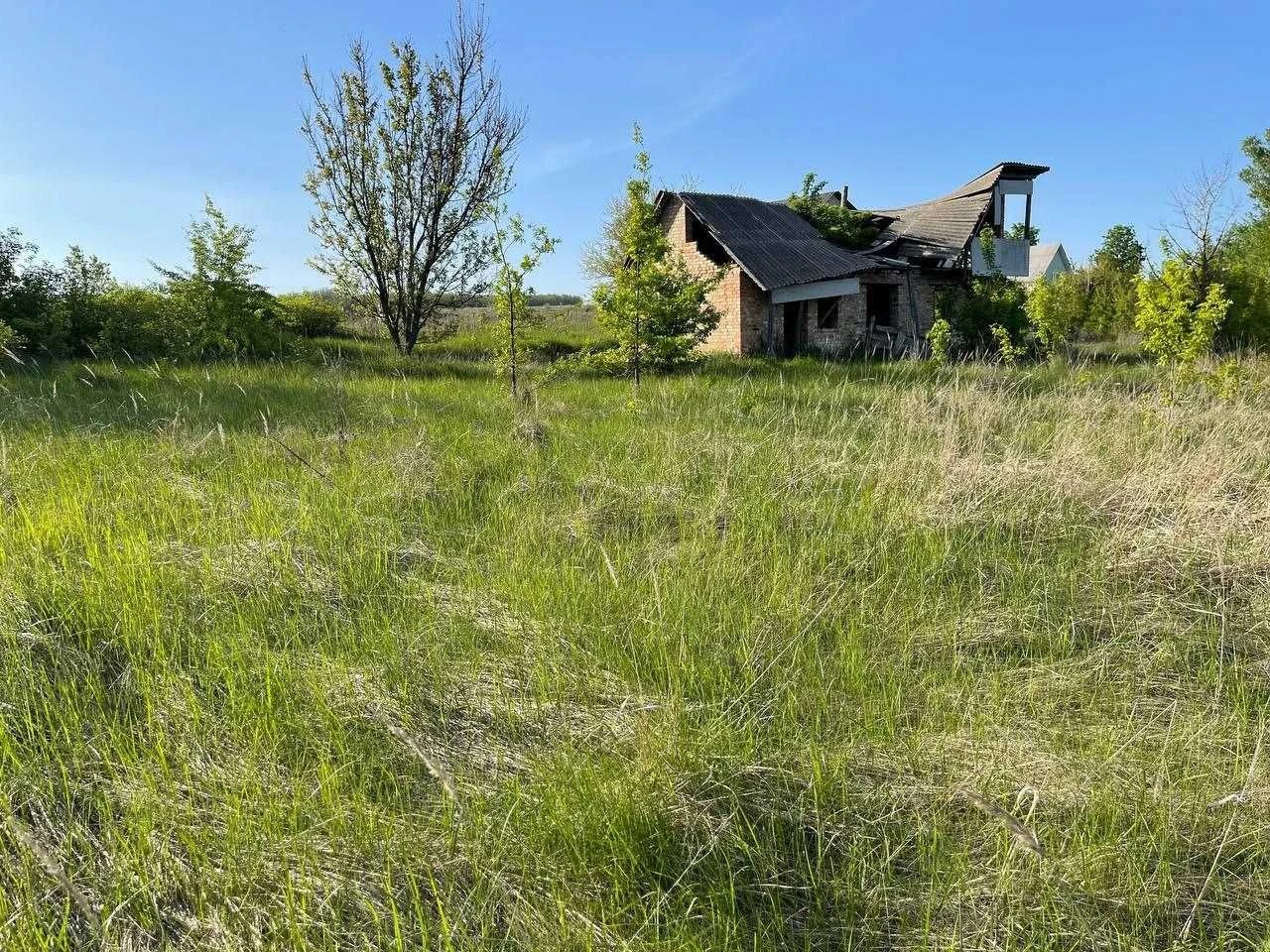 Продам земельну ділянку під забудову в м. Ржищів, вул. Васил