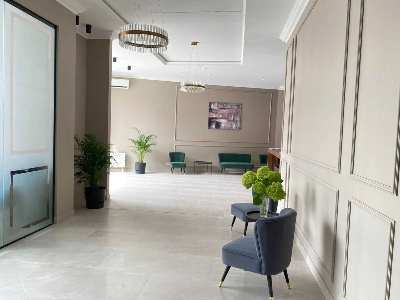 У продажі 1-кім. квартира на Фонтані у Полуничному провулку