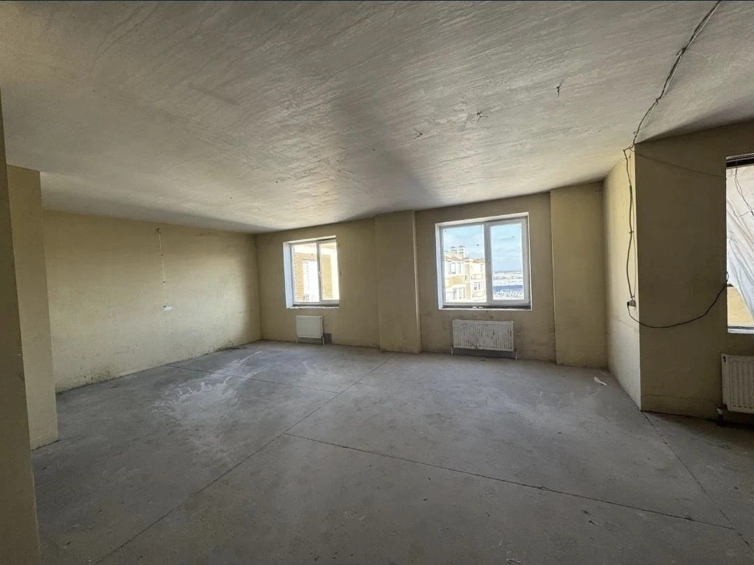 2 кімнатна квартира 80 м²  в новому ЖК "Янтарний". Вигідна п