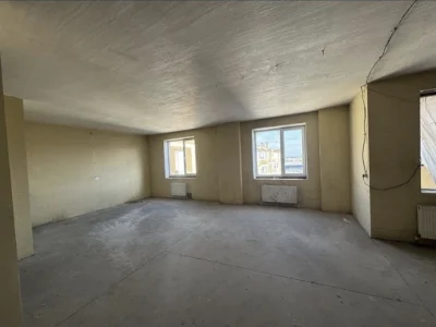 2 кімнатна квартира 80 м²  в новому ЖК "Янтарний". Вигідна п