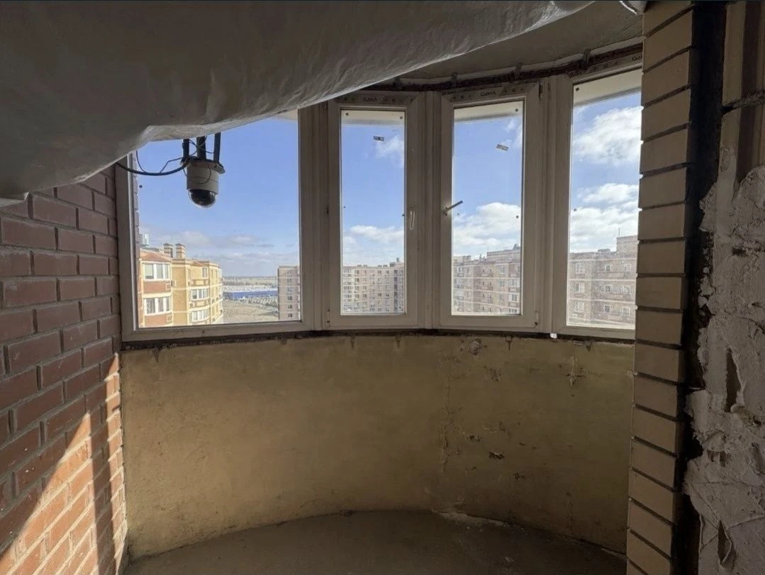 2 кімнатна квартира 80 м²  в новому ЖК "Янтарний". Вигідна п