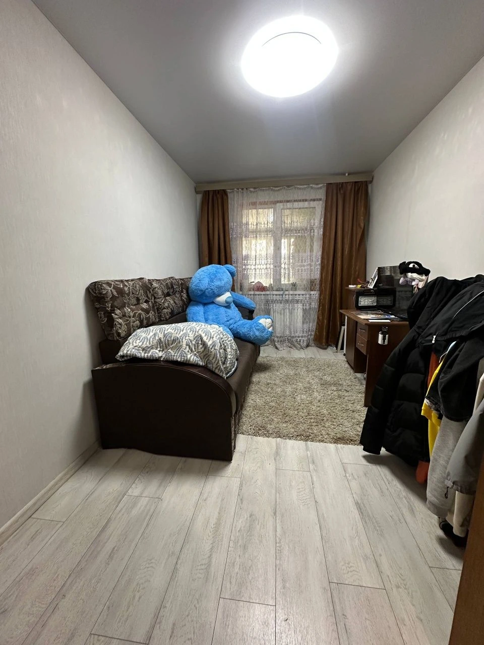 Продається 3 кімнатна квартира по вул. Чорновола
