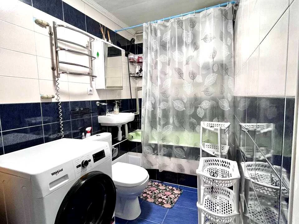 Квартира. Івано-Франківськ, Олександра Довженка вул.