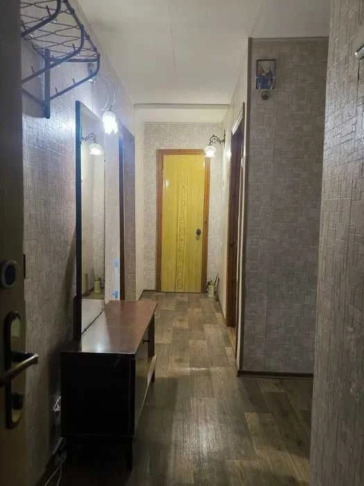 2к.квартира, Алмазний, Мазепи , окремі кімнати, 3/5