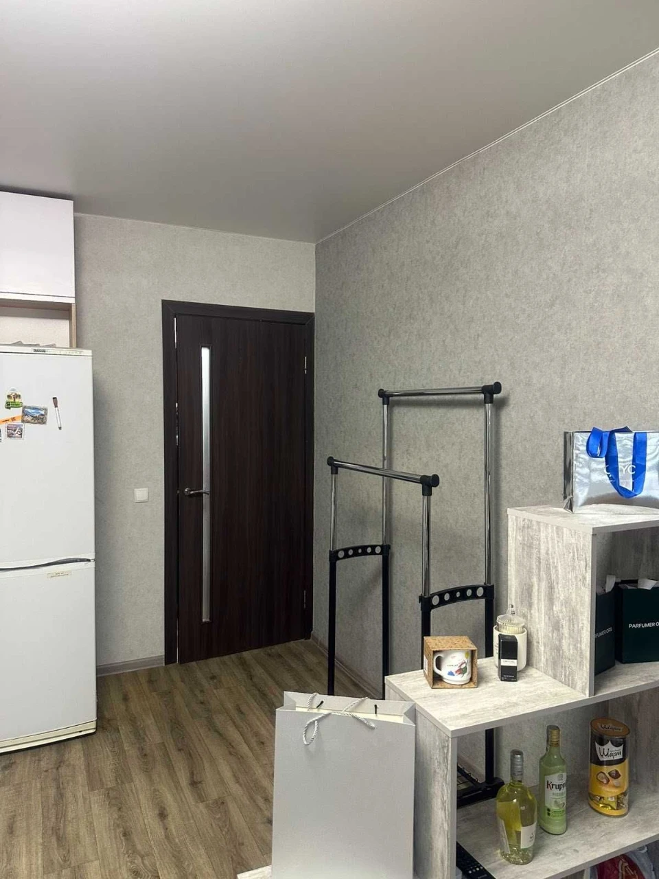 Квартира з евроремонтом і меблями на Браілках.