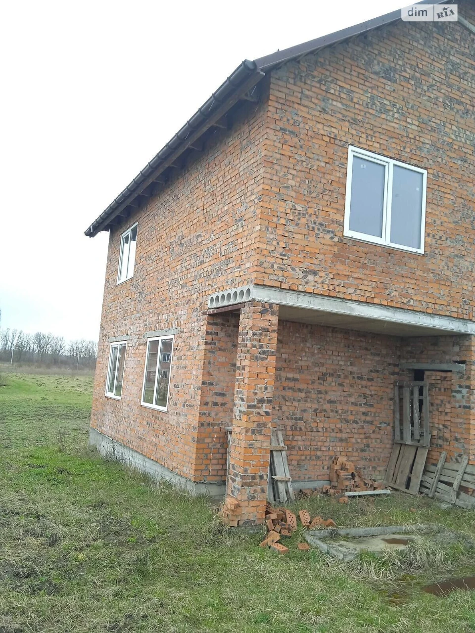 Продаж Дім